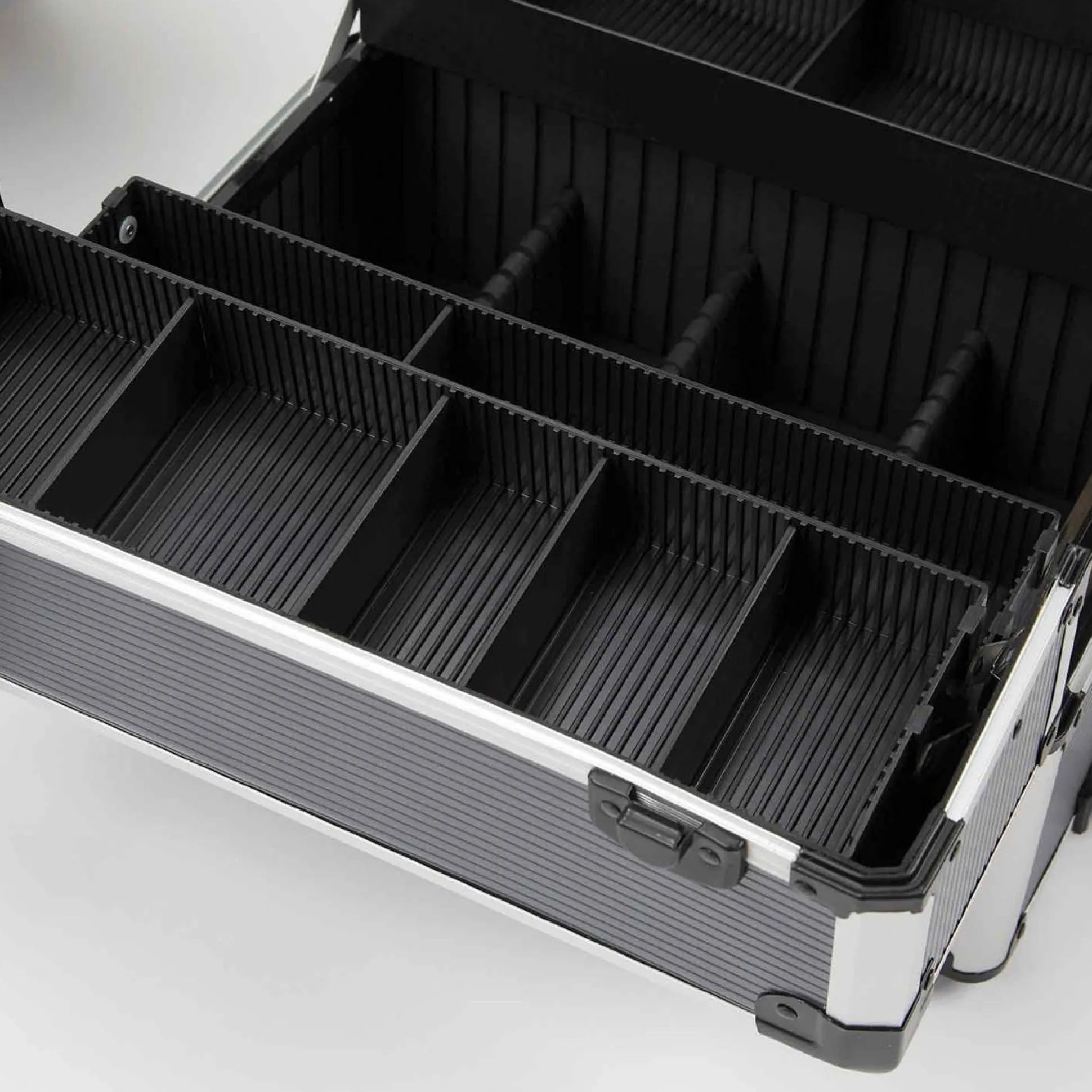 Master Grooming Tools Travel and Storage Case