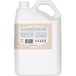 Melanie Newman Relax Dog Grooming Shampoo