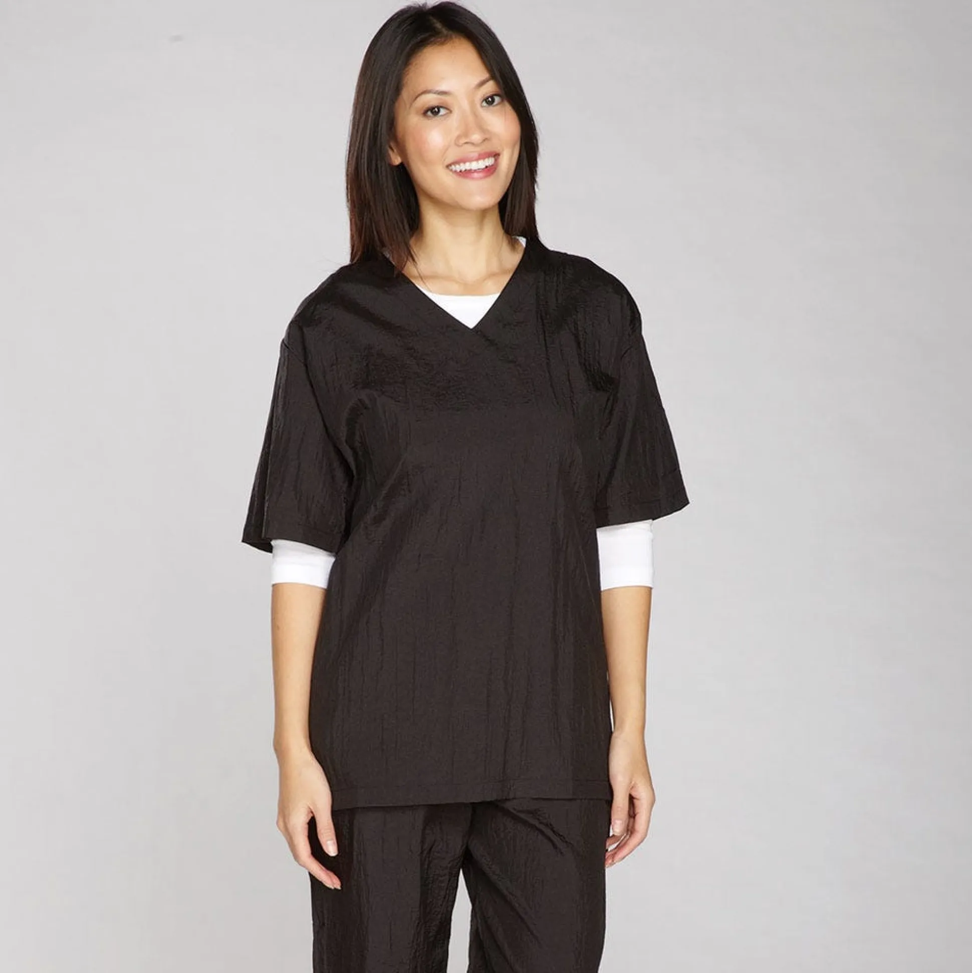 Top Performance V-Neck Grooming Smocks