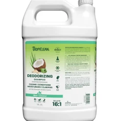 TropiClean Aloe & Coconut Deodorizing Dog Grooming Shampoo